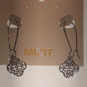 Mix It Silver Tone Cutout Dangling Boho Earrings